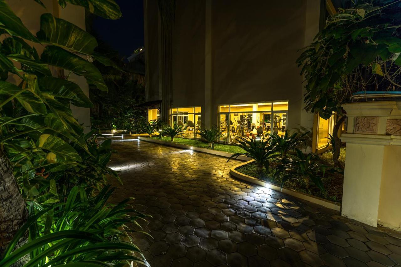 Bali Hotel Phnom Penh